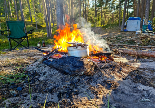 A Complete Guide to Campfire Cooking on Your Overlanding Adventure